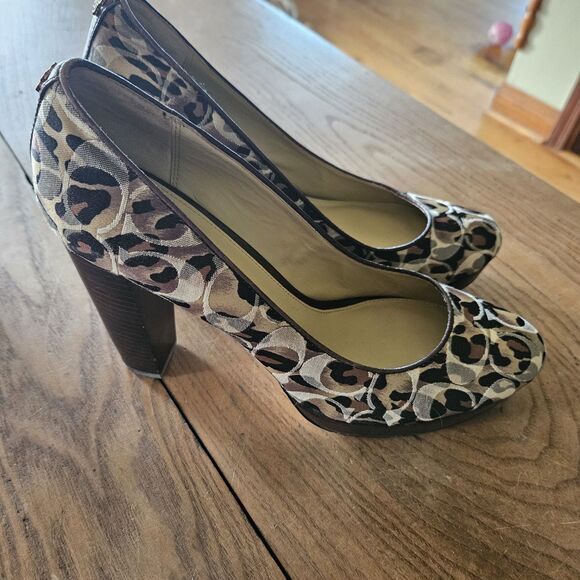 Coach Platform Pumps Block Heel Classic Womens Size 9.5 B A3737 TRISTIAN O - Picture 1 of 9